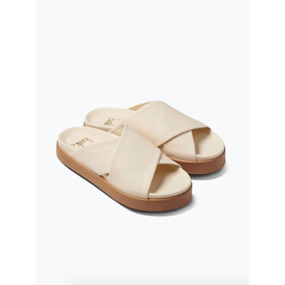 NEW BEEK women's hen platform slide leather sandal in eggshell